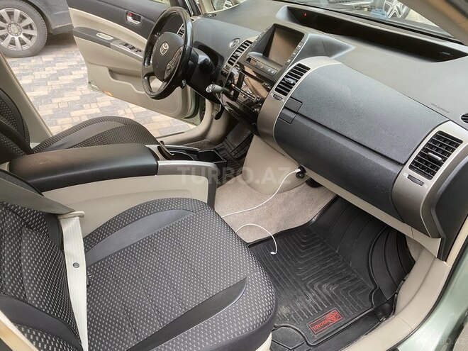 Toyota Prius 2008, 180,000 km - 1.5 l - Bakı