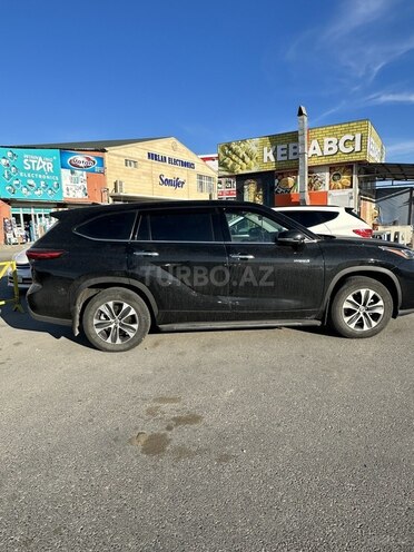 Toyota Highlander 2022, 24,525 km - 2.5 л - Bakı