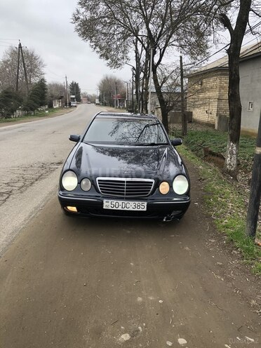 Mercedes E 270 2000, 443,000 km - 2.7 л - Bakı