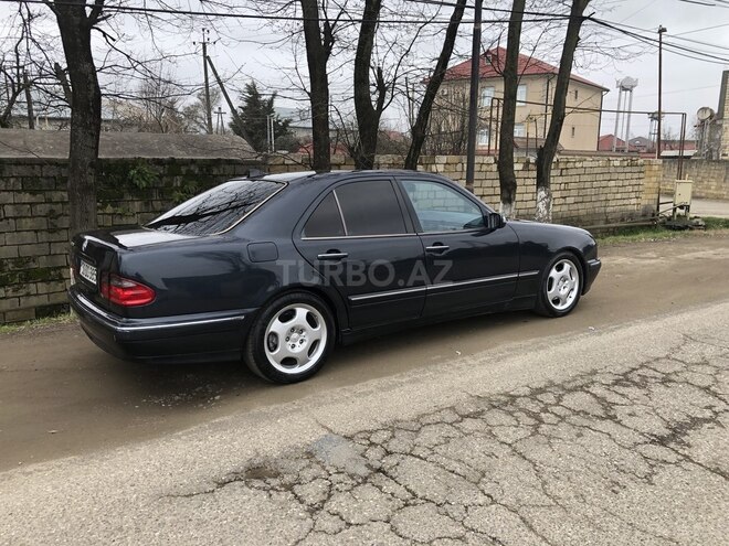 Mercedes E 270 2000, 443,000 km - 2.7 л - Bakı
