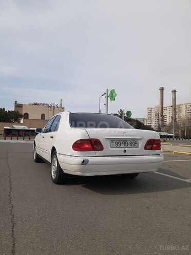 Mercedes E 230 1996, 452,000 km - 2.3 l - Bakı