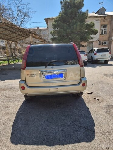 Nissan X-Trail 2010, 235,000 km - 2.5 l - Bakı
