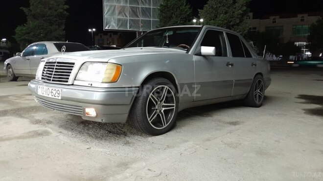 Mercedes E 320 1993, 150,000 km - 3.2 л - Gəncə