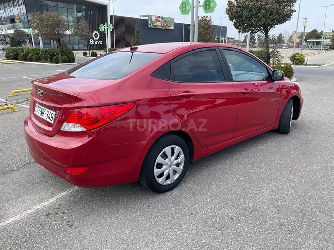 Hyundai Accent 2015, 178,000 km - 1.4 l - Bakı
