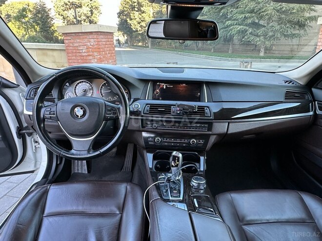 BMW 528 2015, 167,000 km - 2.0 л - Bakı