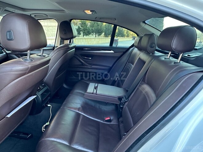 BMW 528 2015, 167,000 km - 2.0 л - Bakı