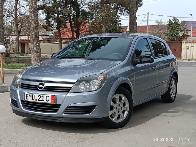 Opel Astra 2005, 208,000 km - 1.4 l - Bakı
