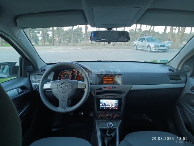 Opel Astra 2005, 208,000 km - 1.4 l - Bakı
