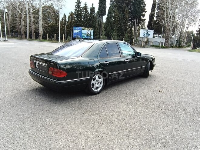 Mercedes E 220 1999, 295,000 km - 2.2 l - Mingəçevir