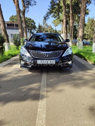 Hyundai Grandeur 2015, 220,000 km - 2.2 l - Biləsuvar