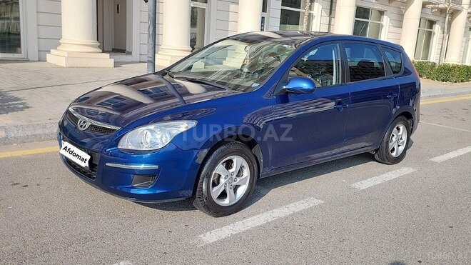Hyundai i30 2011, 216,000 km - 2.0 л - Bakı