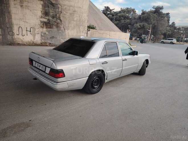 Mercedes E 300 1991, 234,578 km - 3.0 л - Bakı