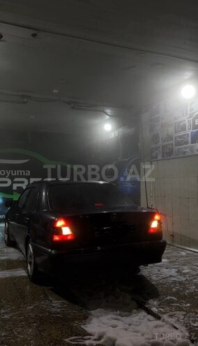 Mercedes C 240 2000, 376,400 km - 2.4 l - Bakı