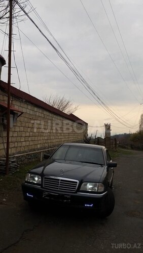 Mercedes C 240 2000, 376,400 km - 2.4 l - Bakı