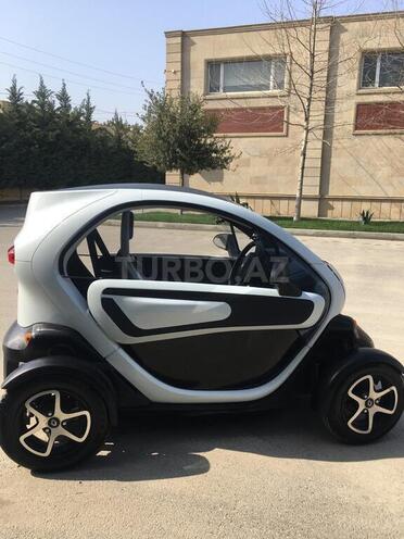 Renault  2009, 1,800 km - 0.0 л - Bakı