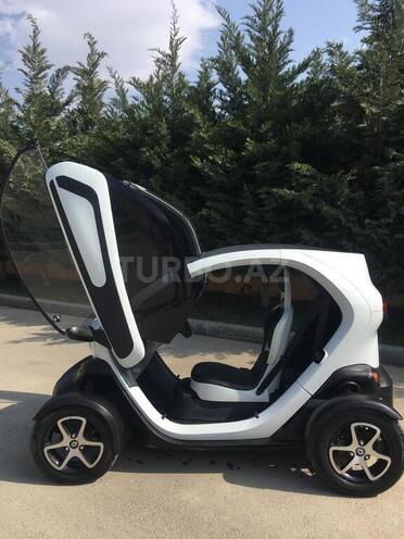 Renault  2009, 1,800 km - 0.0 л - Bakı
