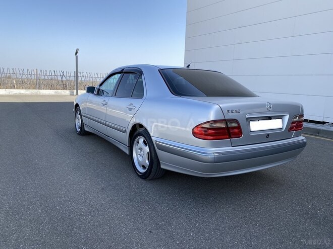 Mercedes E 240 1999, 353,000 km - 2.4 l - Tovuz