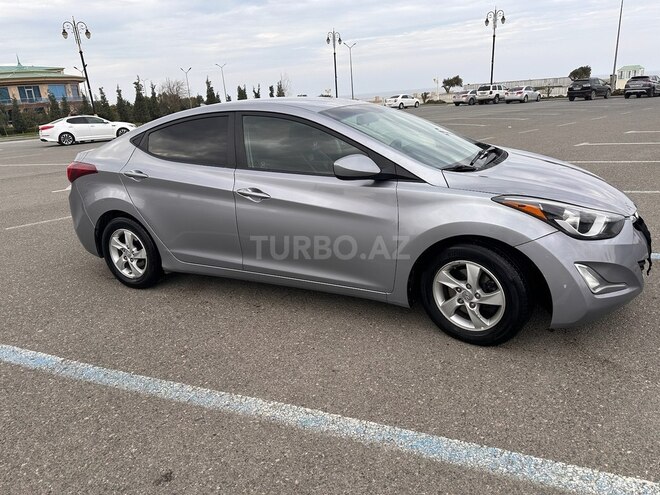 Hyundai Elantra 2015, 204,387 km - 1.8 л - Sumqayıt