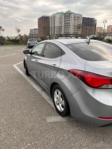 Hyundai Elantra 2015, 204,387 km - 1.8 л - Sumqayıt
