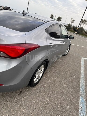 Hyundai Elantra 2015, 204,387 km - 1.8 л - Sumqayıt