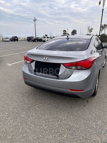 Hyundai Elantra 2015, 204,387 km - 1.8 л - Sumqayıt