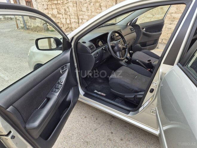 Toyota Corolla 2006, 284,560 km - 1.4 л - Bakı