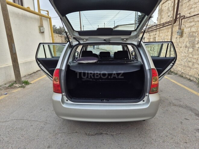 Toyota Corolla 2006, 284,560 km - 1.4 л - Bakı