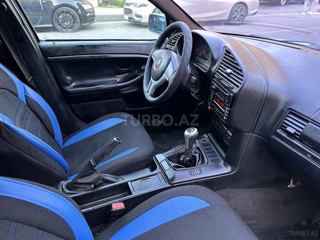 BMW 320 1995, 283,000 km - 2.0 l - Bakı