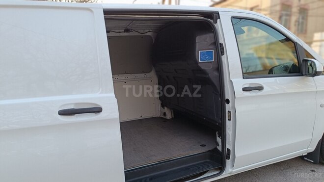 Mercedes Vito 111 2014, 211,247 km - 1.6 л - Bakı