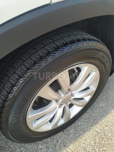 Kia Sorento-11