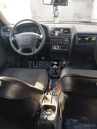 Opel Vectra 1995, 387,758 km - 1.8 l - Ağstafa