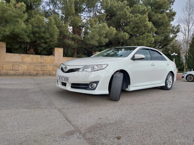 Toyota Camry 2013, 215,350 km - 2.5 l - Şamaxı