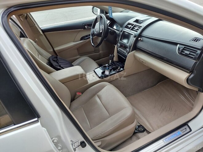 Toyota Camry 2013, 215,350 km - 2.5 l - Şamaxı