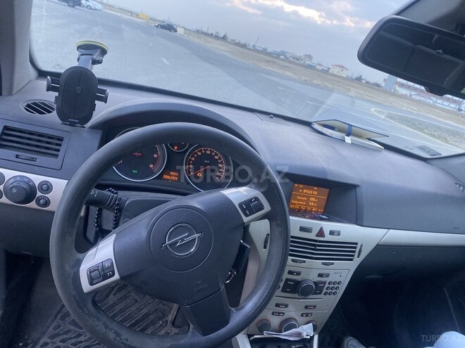 Opel Astra 2007, 300,000 km - 1.3 л - Bakı