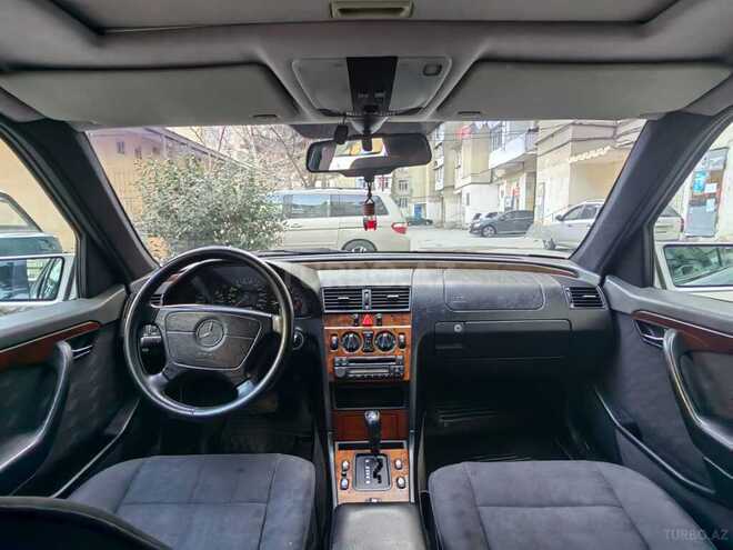 Mercedes C 220 1995, 356,000 km - 2.2 l - Bakı