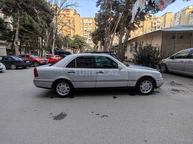 Mercedes C 220 1995, 356,000 km - 2.2 l - Bakı