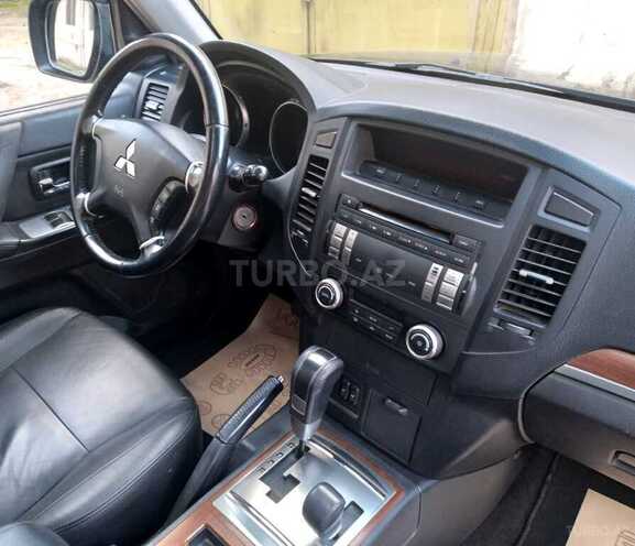 Mitsubishi Pajero 2007, 68,000 km - 3.0 л - Bakı