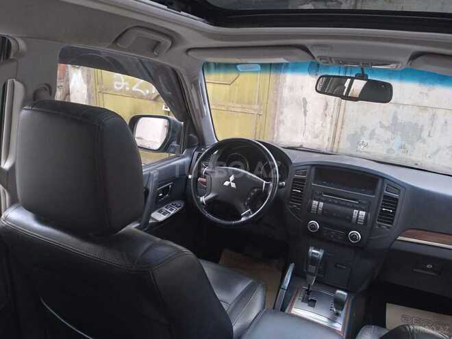 Mitsubishi Pajero 2007, 68,000 km - 3.0 л - Bakı