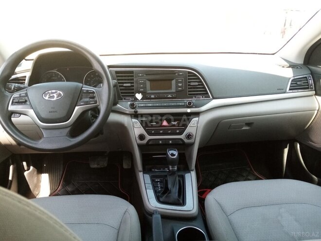 Hyundai Elantra 2017, 125,685 km - 2.0 l - Bakı