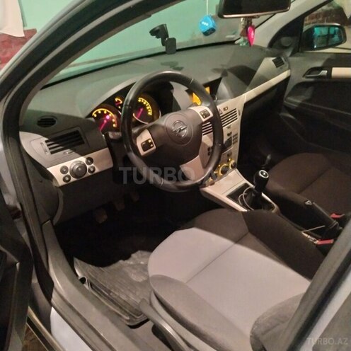 Opel Antara 2008, 211,000 km - 1.4 л - Salyan