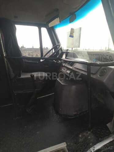Mercedes 208 D 1993, 50,000 km - 2.9 l - Zaqatala