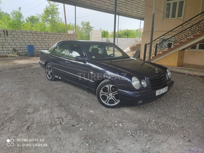 Mercedes E 200 1996, 672,890 km - 2.0 л - Qazax