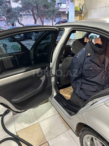 BMW 320 1999, 271,677 km - 2.2 л - Bakı