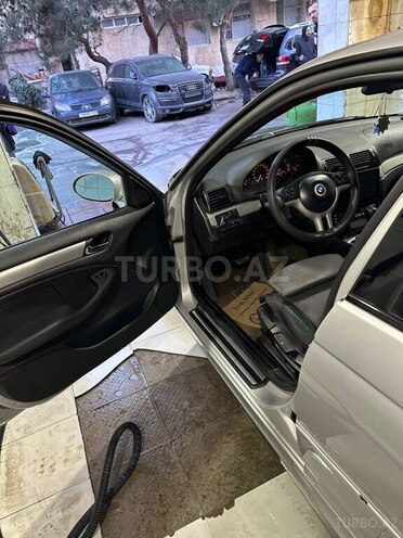 BMW 320 1999, 271,677 km - 2.2 л - Bakı