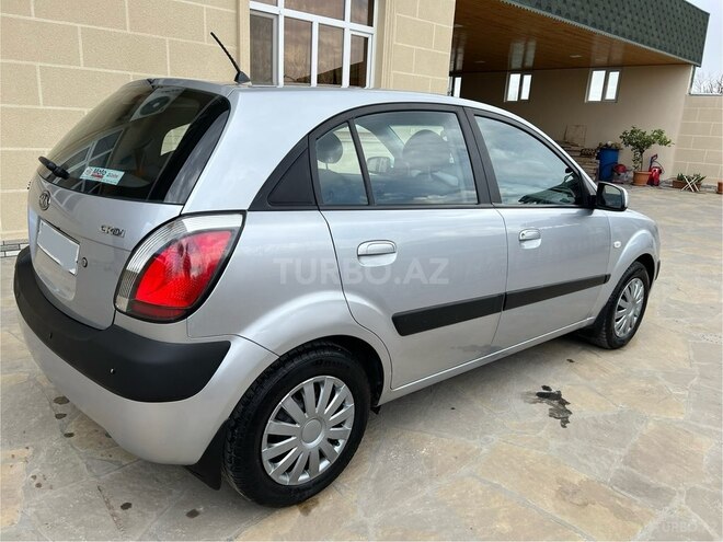 Kia Rio 2007, 192,000 km - 1.5 л - Tovuz