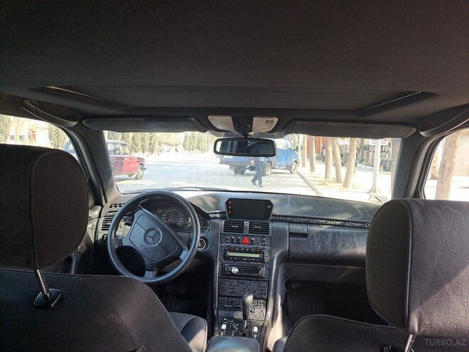 Mercedes E 320 1998, 385,000 km - 3.2 l - Mingəçevir