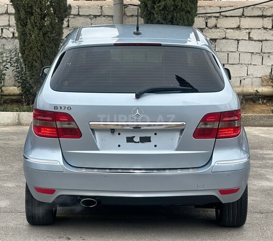 Mercedes B 170 2008, 111,000 km - 1.7 l - Bakı