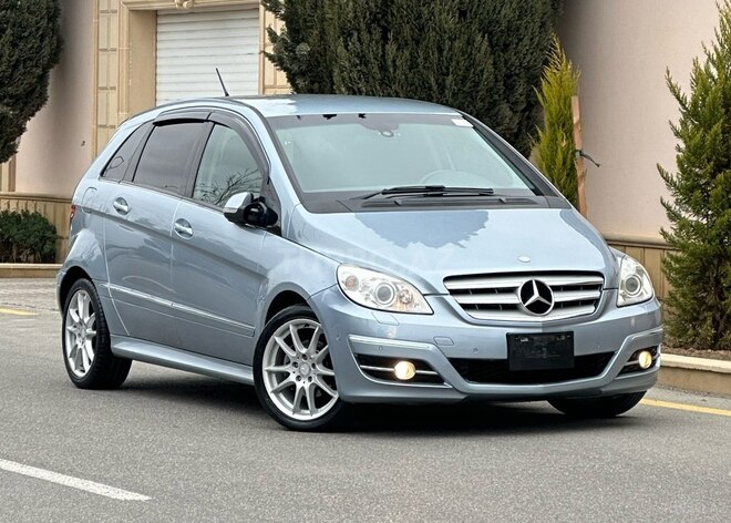 Mercedes B 170 2008, 111,000 km - 1.7 l - Bakı