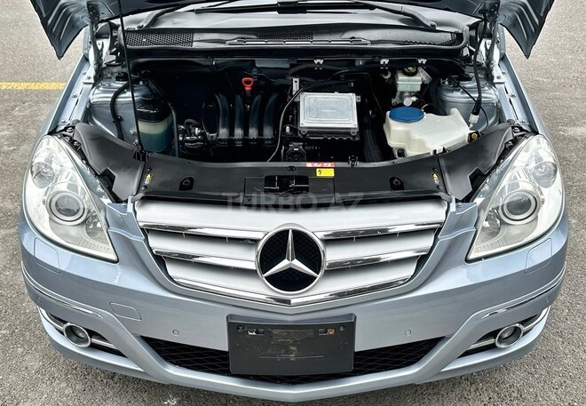 Mercedes B 170 2008, 111,000 km - 1.7 l - Bakı