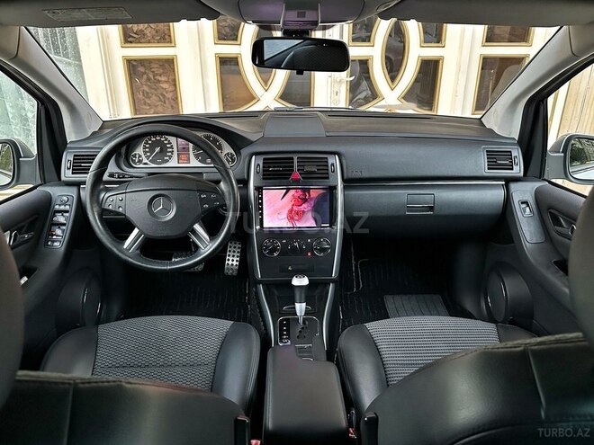 Mercedes B 170 2008, 111,000 km - 1.7 l - Bakı
